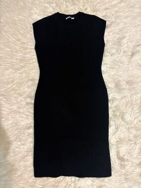 Sea Blue 100% Cashmere Sleeveless Black Knit Dress